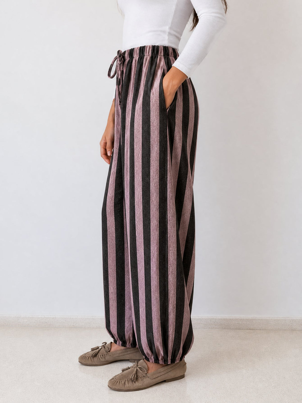 Joana brown striped balloon pants – view 2
