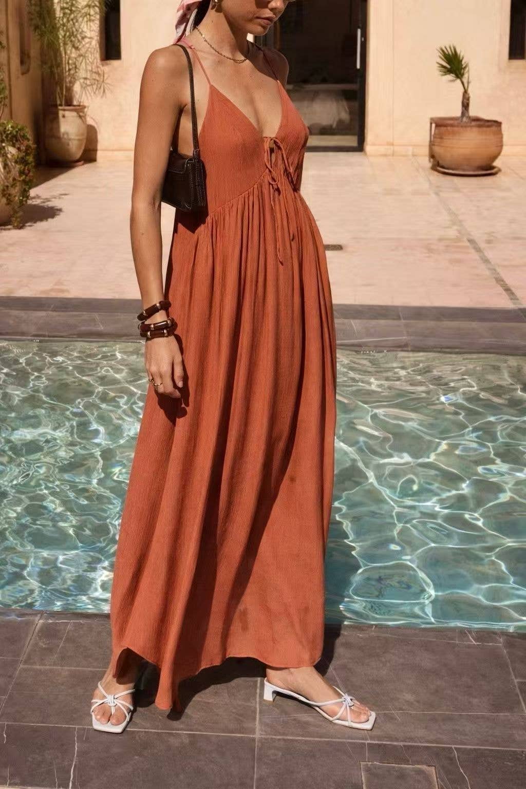 DRESS LAMIS