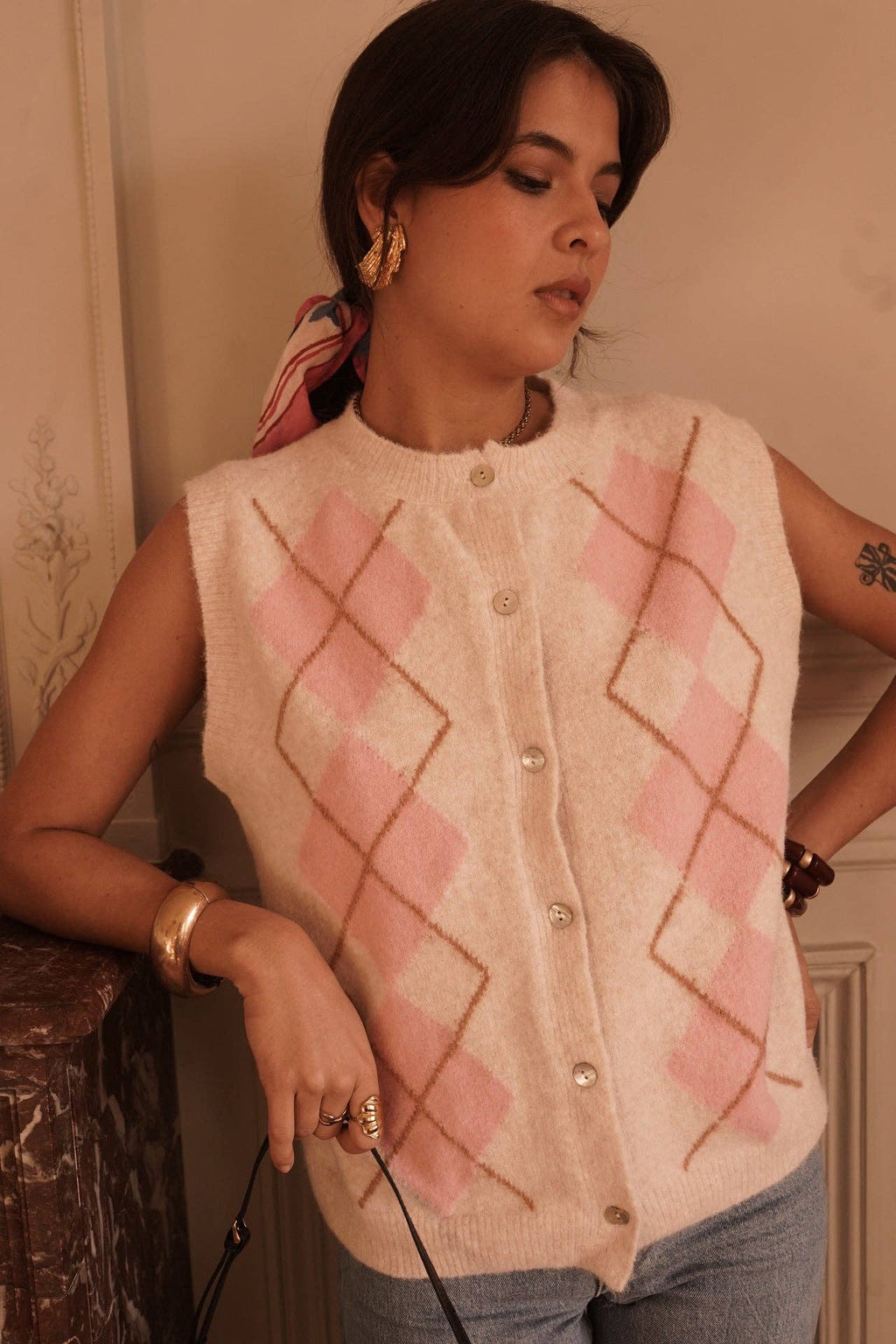 VEST ISIS