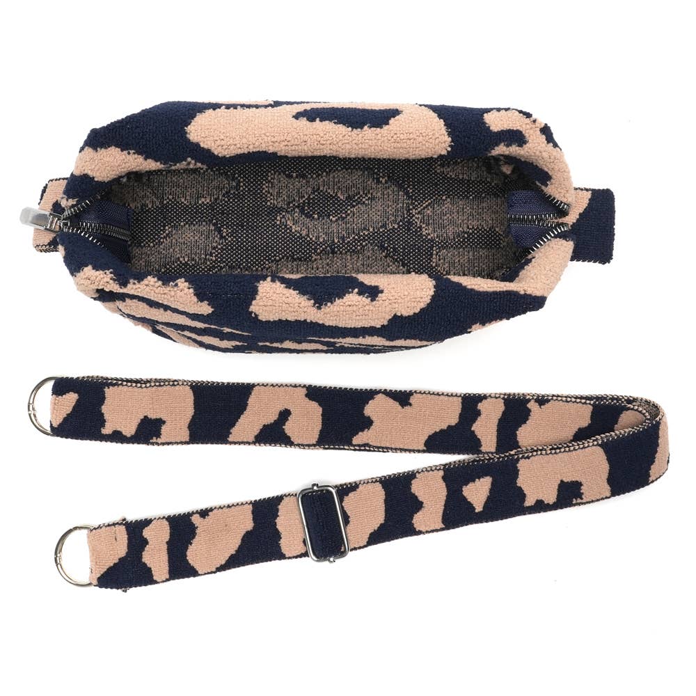 Maya navy camo crossbody bag – view 2