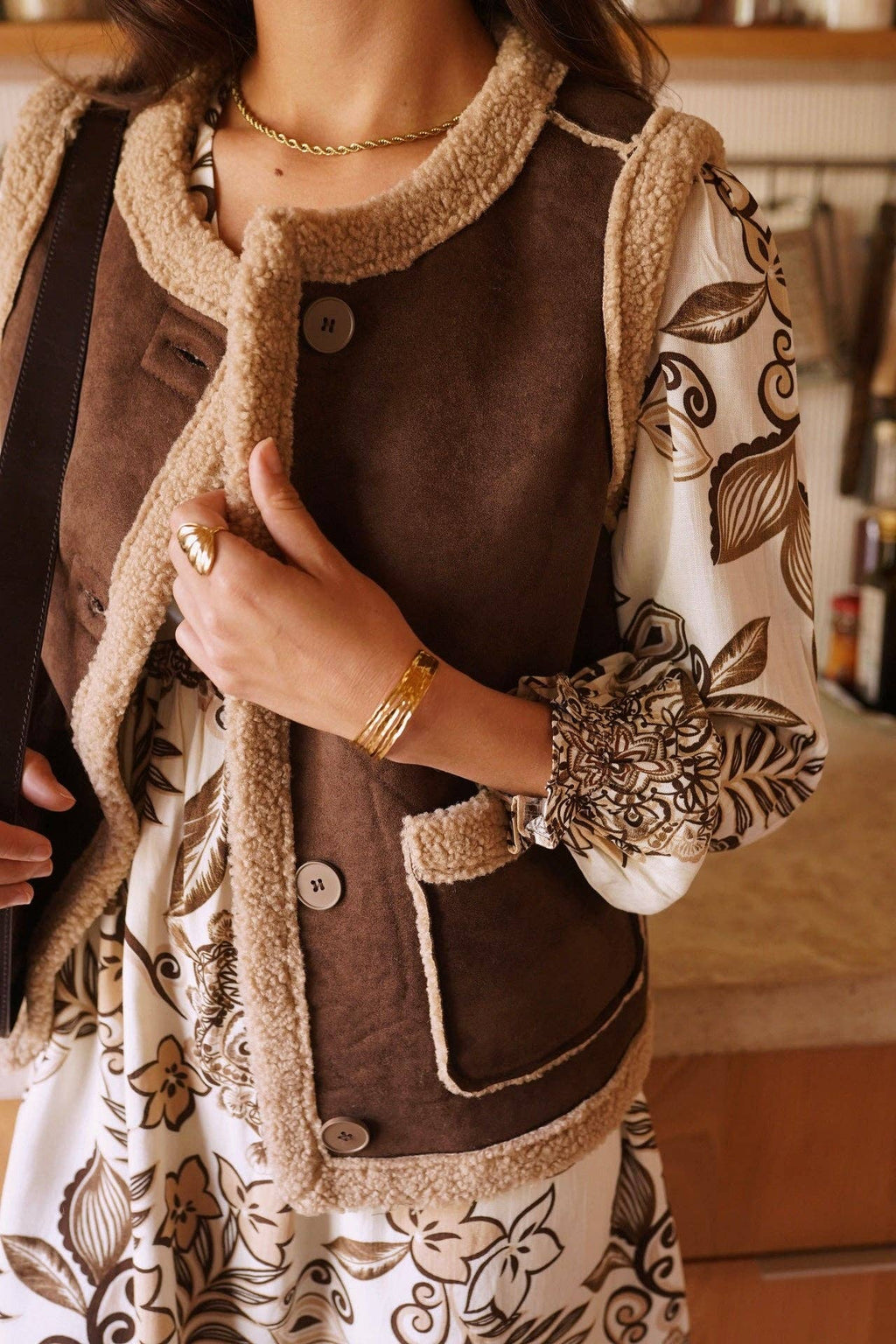 Spencer brown vest – view 2